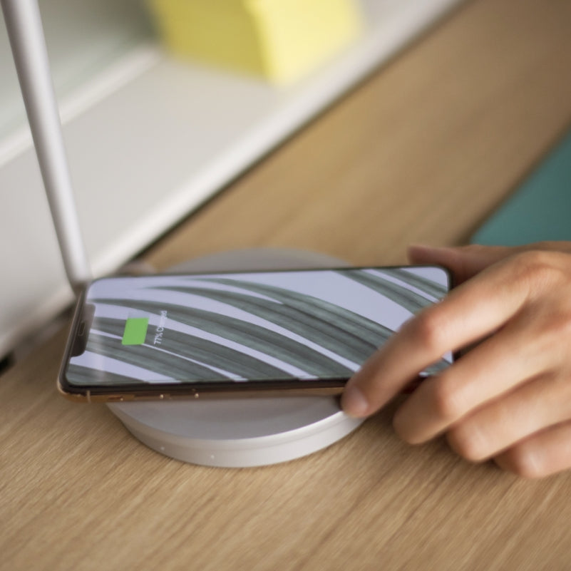 Pixo Plus Table Light in lifestyle shot